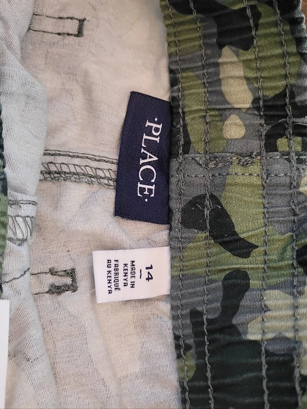 Children Place Green Camo Dino Tee and Cargo Shorts Set NWT Size 14